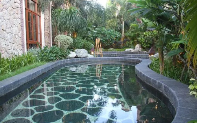 Xin Hai Yi Spa Holiday Villa