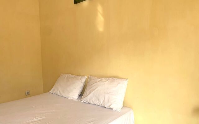 Hotel O Wisma Phinisi Syariah Near Mall of Pinrang Sejahtera