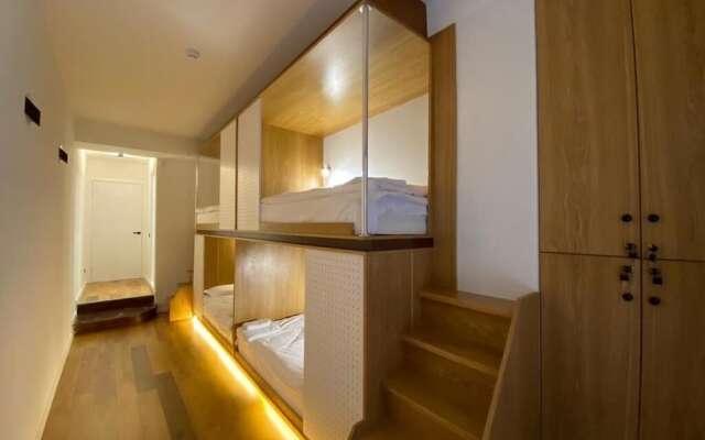 The Tbilisi Pod