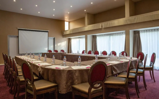 Hôtel Les Trois Roses, Grenoble Meylan