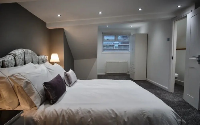The Townhouse Simple2let Serviced Apart