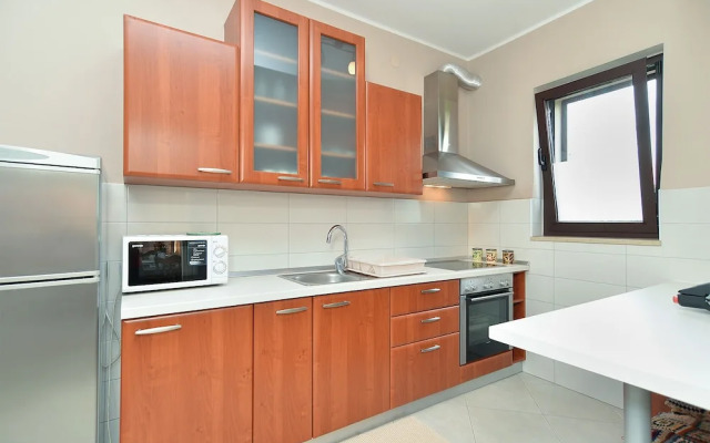 Apartment 38