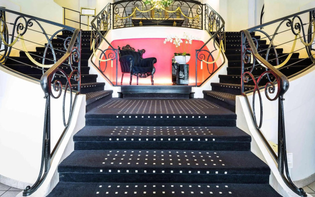 Mercure Lourdes Imperial