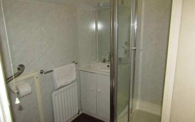 Hunters Lodge Hotel