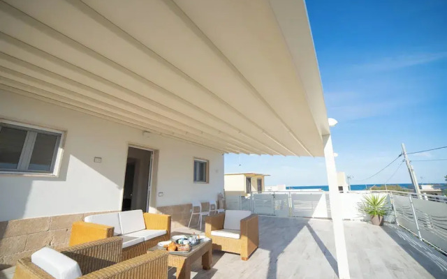Villa Na' Lu' 2 With Sea View