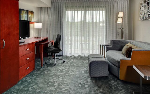 Courtyard by Marriott Anniston Oxford