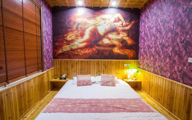 Wuzhen Times Town Theme Inn