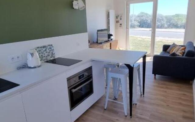 Jolie petite maison située à 150m de la plage