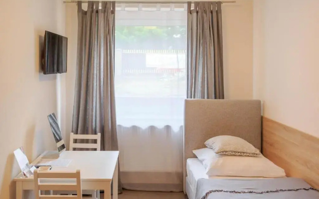 Botanik Hostel