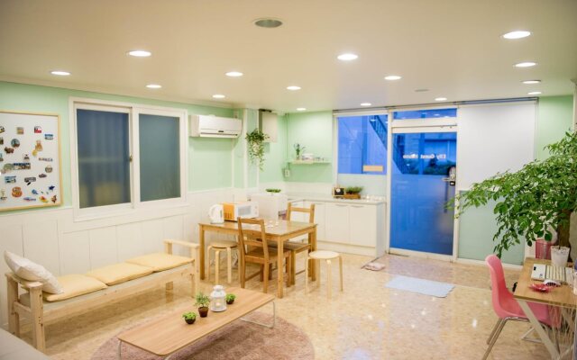 Elly Guest House