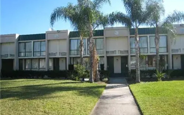 Royal Inn