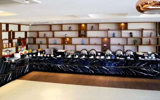 Quality Inn Patria Suites, Rajkot