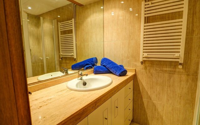 Apartment Aire