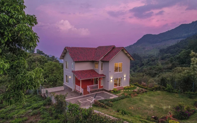 Moving Mist Villa