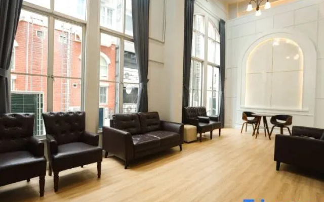 G5 Hostel