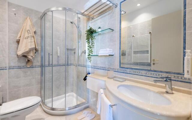 Novecento Suite