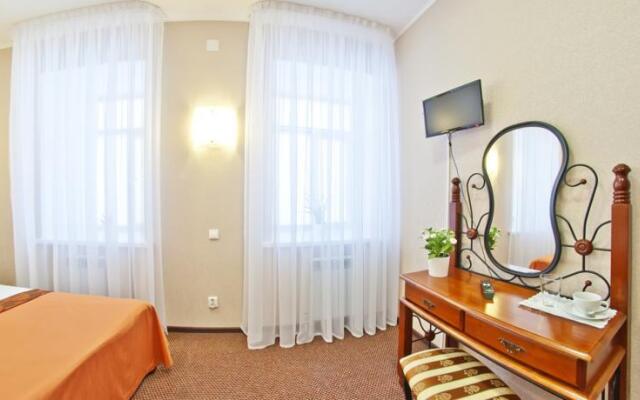 Hotel Petrovskiy