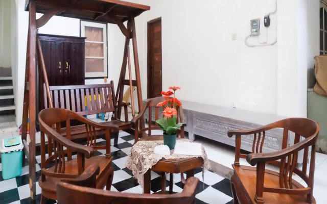 RedDoorz Syariah near Jogja Expo Center