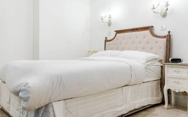 The Nightingale Hotel