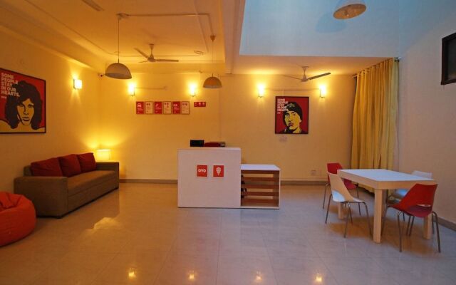 OYO Flagship Noida Expressway Boulevard