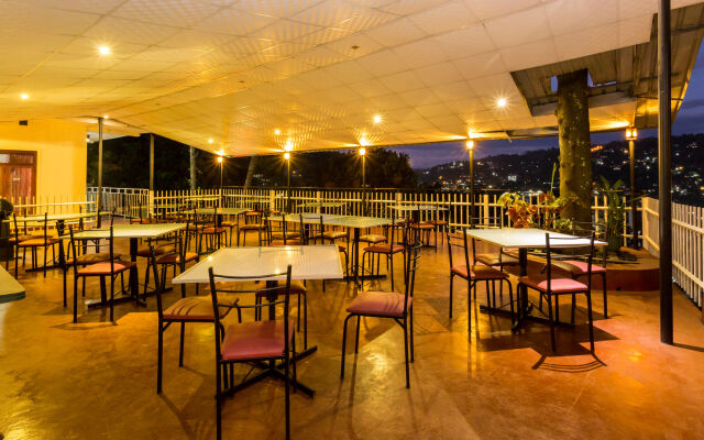 Tamarind Tree Inn
