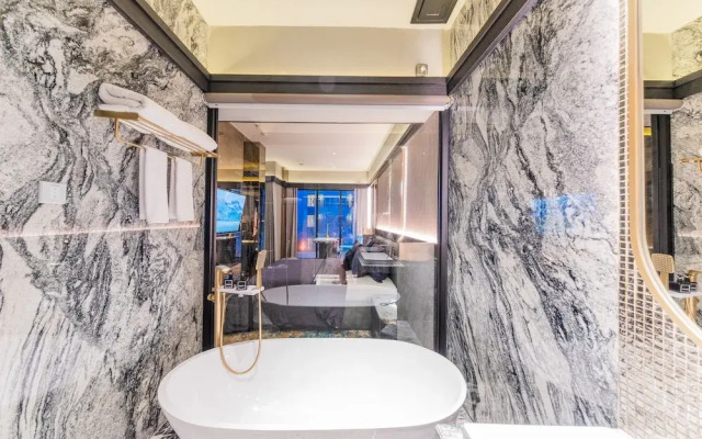 The All-Suite Pentacity Hotel Balikpapan