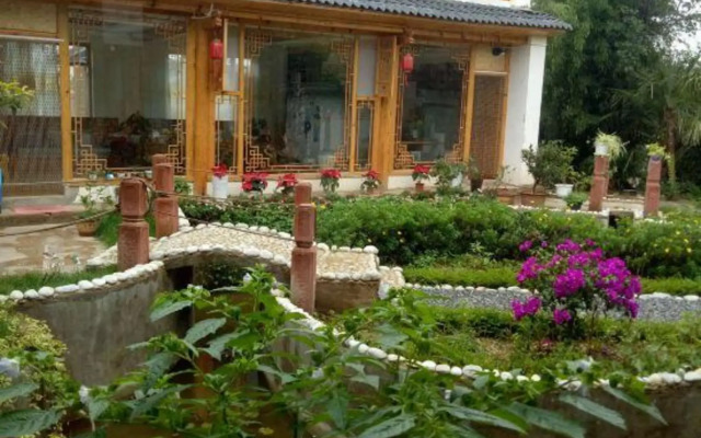 Yuxue Spring Boutique Inn
