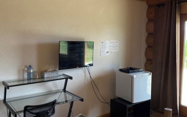 Williston Lake Resort