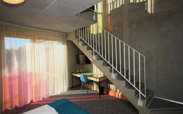 KURSHI Hotel & SPA