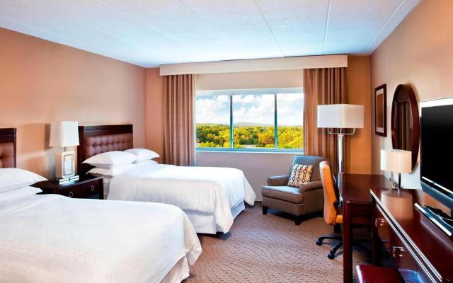 Sheraton Framingham Hotel & Conference Center