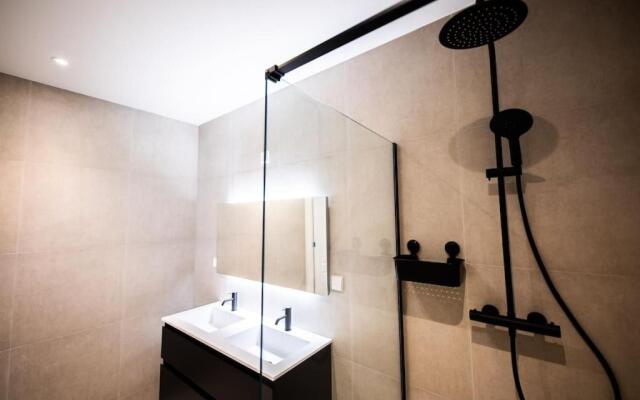Amazing 1 Bedroom Serviced Apartment 53m2 -NB304A-
