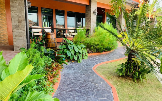 Benwadee Resort