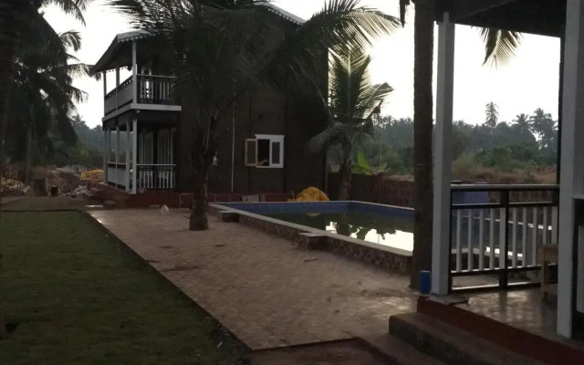 Casa Seaesta Beach Cottages and Suites