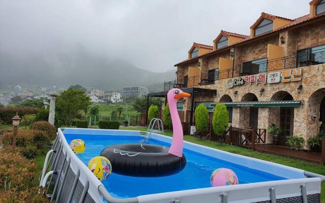 Grand Pension