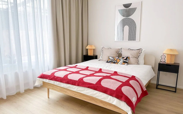 "new 3kk Apts: Holešovice Heart"