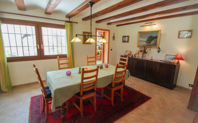 Finca Raiz - modern, well-equipped villa with private pool in Moraira