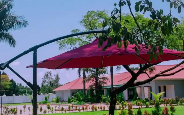 Jlm Hotel Busia
