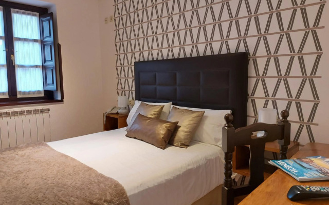 Hotel Entremontes