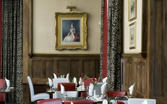 The Invercauld Arms Hotel
