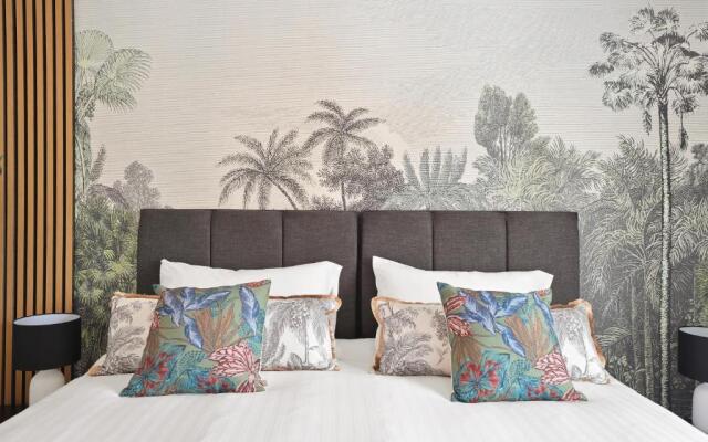Tropical Inspired 2-Bedroom Flat