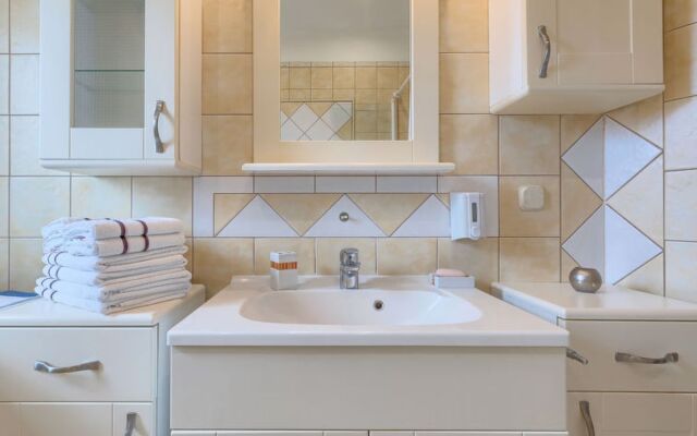 House Adria Pleurtuit