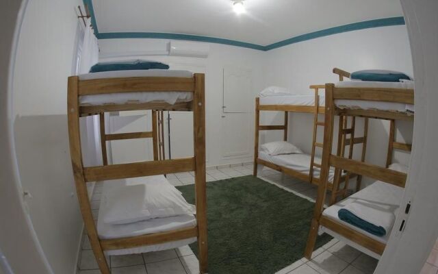 Pousada e Hostel Aqui