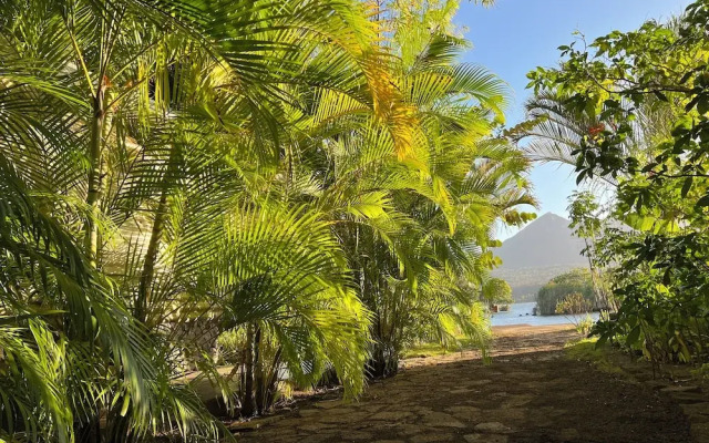 Isleta El Espino Ecolodge