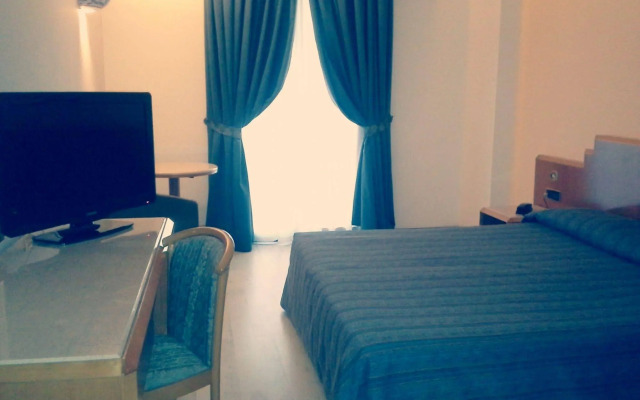 Miceneo Palace Hotel