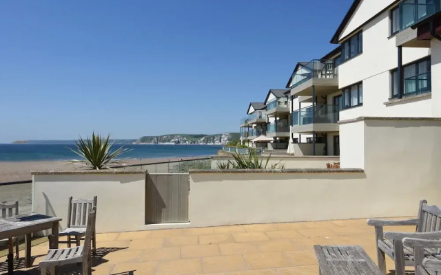 12 Burgh Island Causeway