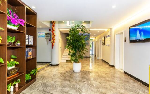 Lai Lai Hotel(Sanya Dadonghai Summer Department)