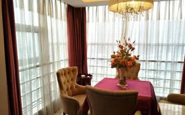 Jinqian Jiahua Hotel