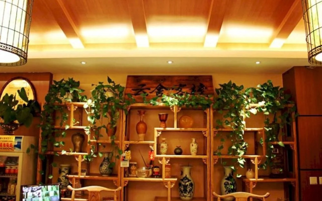 Yunshe Inn