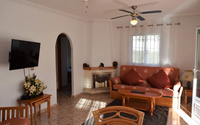 Upper floor Apartment semi-private pool