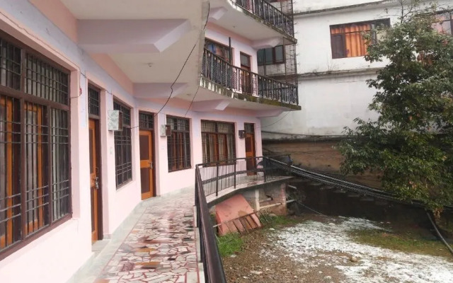 Hotel Himalayan Paradise